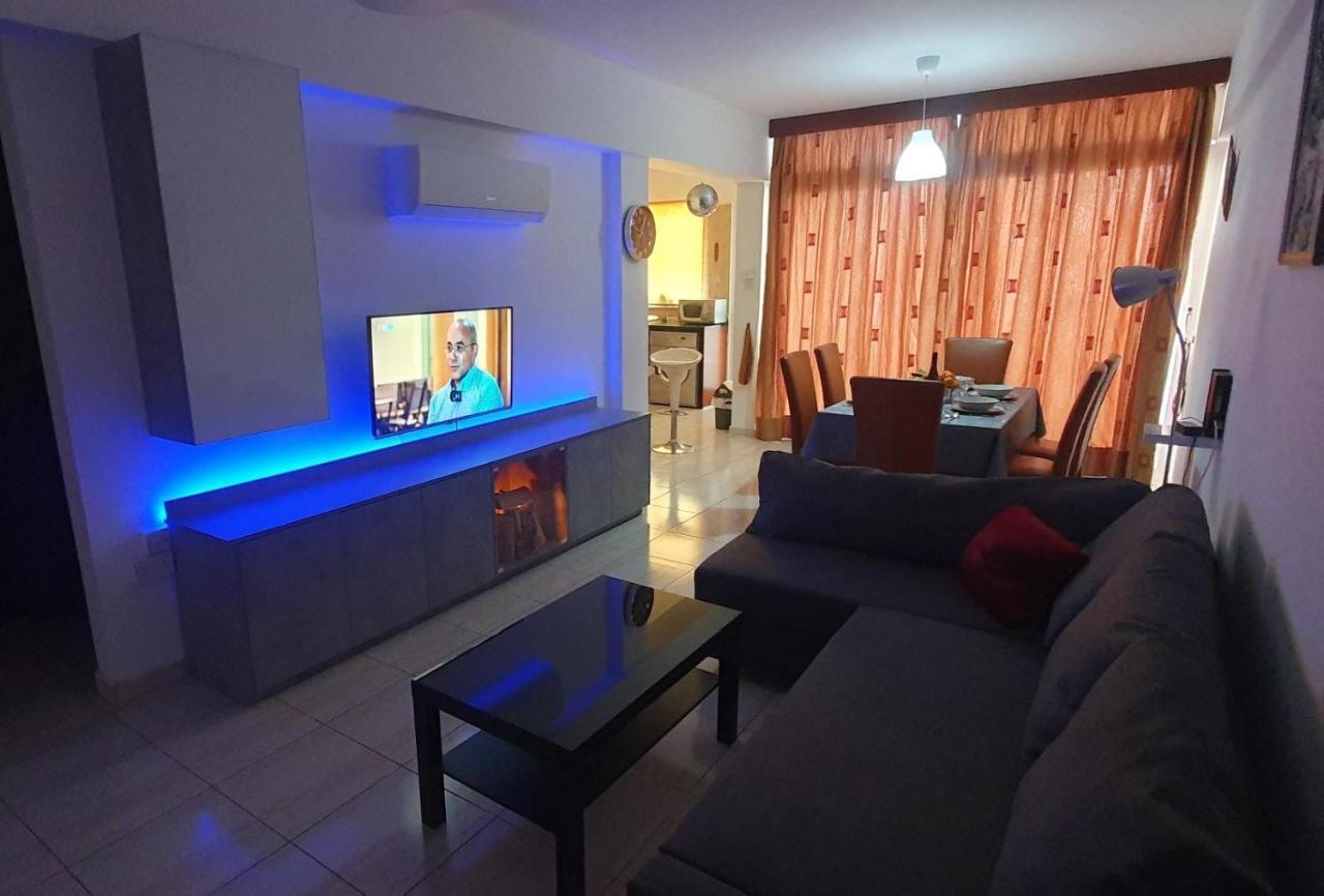 Vasilas Holiday Apartment #2 Larnaka Exterior foto